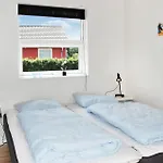 Barsbaeklund V Holiday home