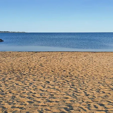 Awesome Home In Aabenraa With Sauna بيت للعطل